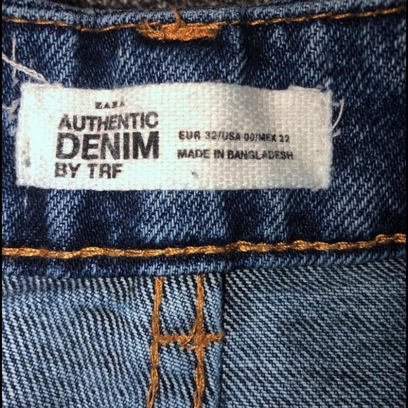 Zara High Waisted Jean shorts - Picture 3 of 3